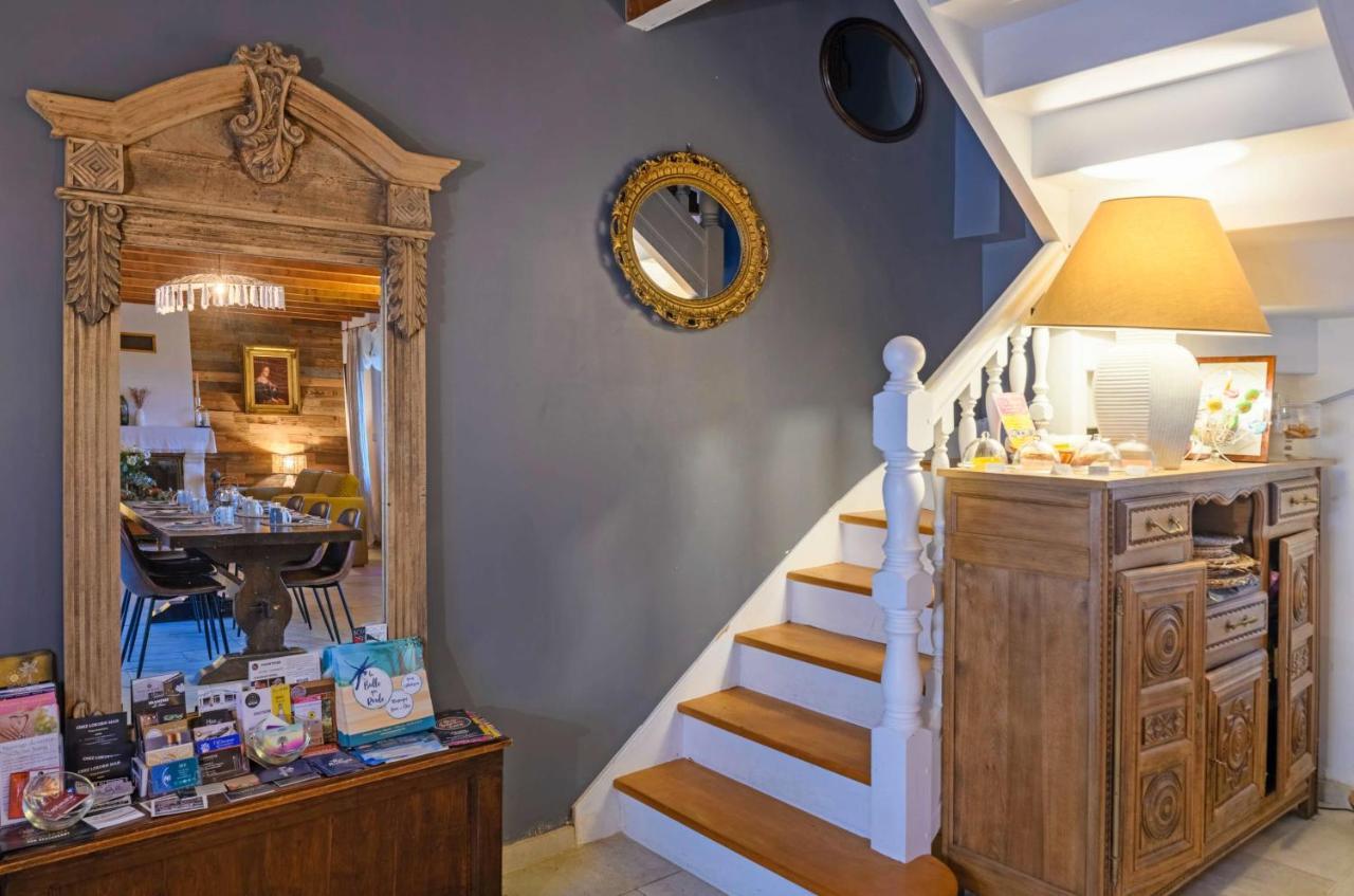 Les Pierres Bleues Bed & Breakfast Saint-Coulitz Exterior photo